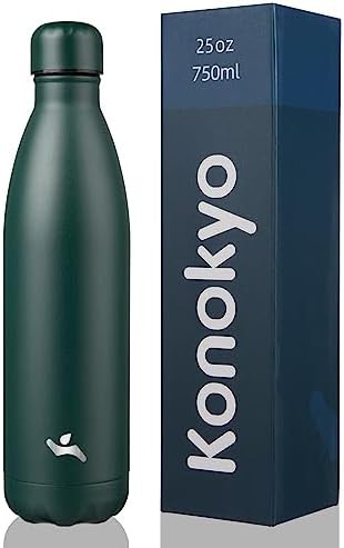 Konokyo 25 oz insulated stainless steel bottle in army green